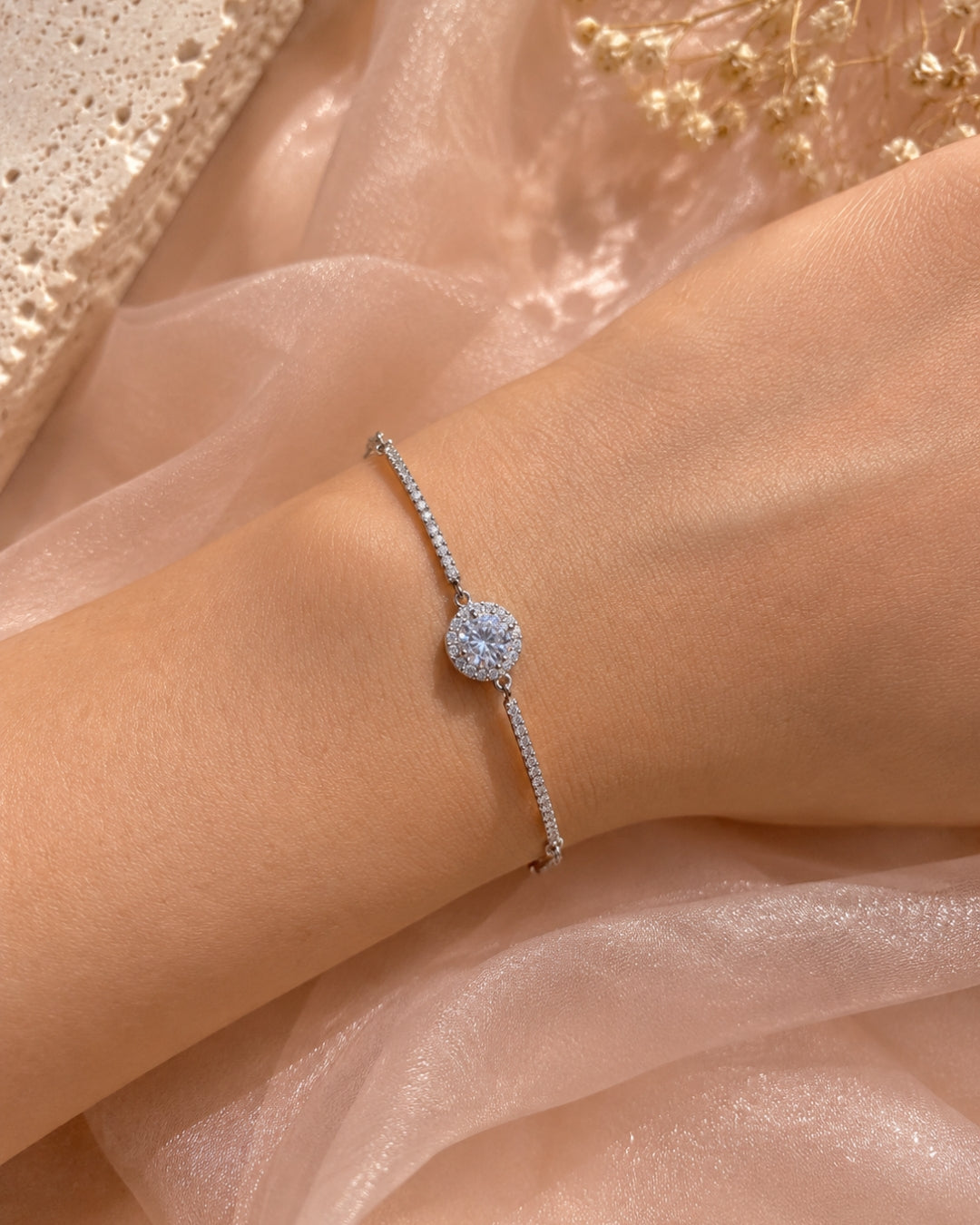 Lunara Bracelet