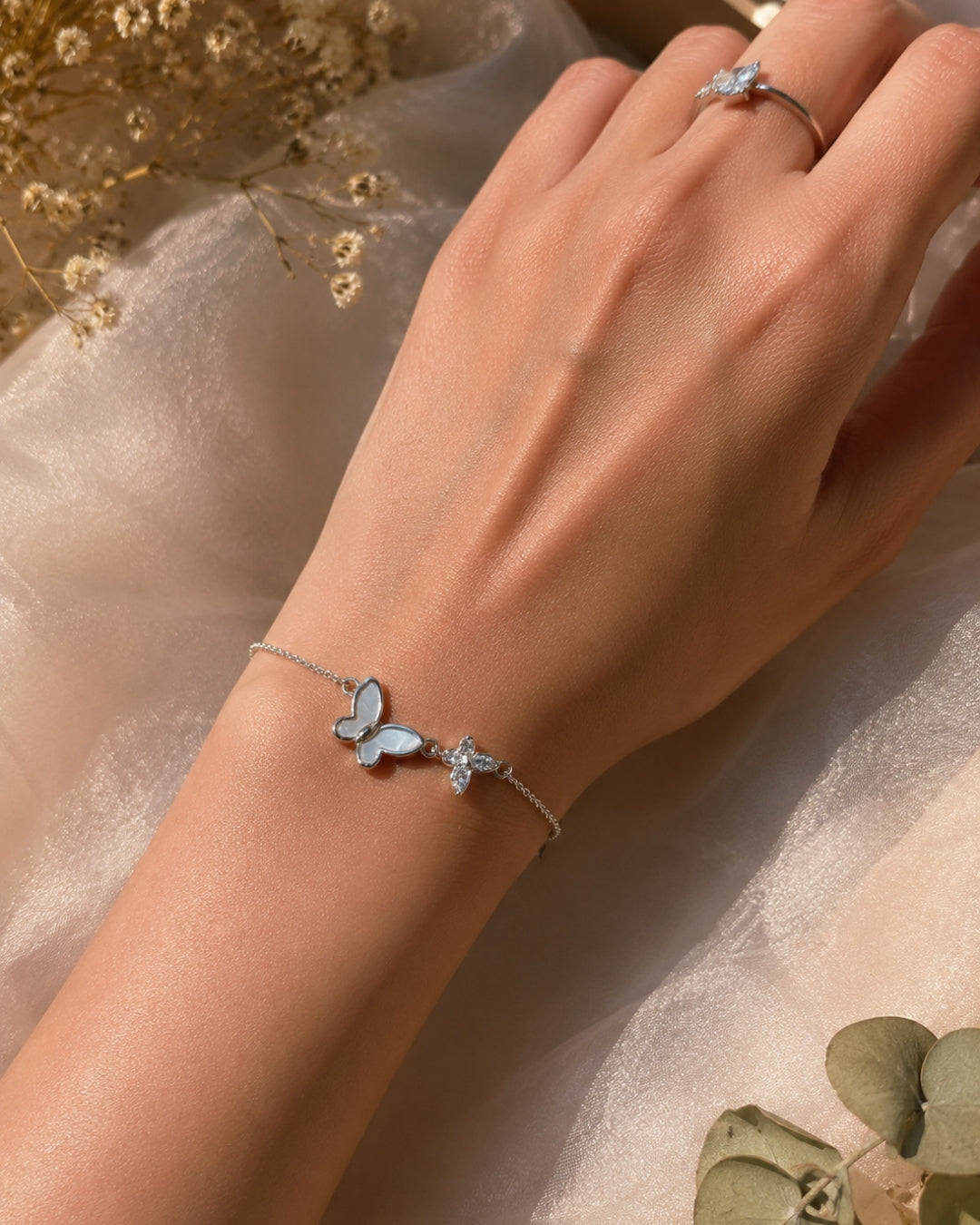 Lunaria Bracelet