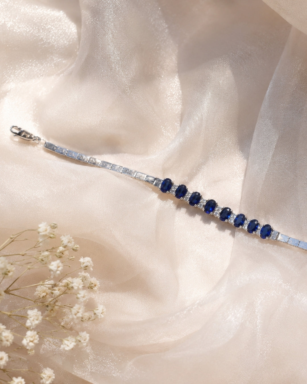 Avia Bracelet