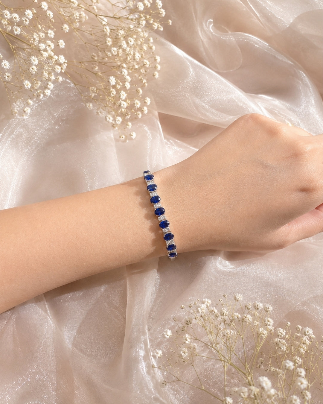 Avia Bracelet
